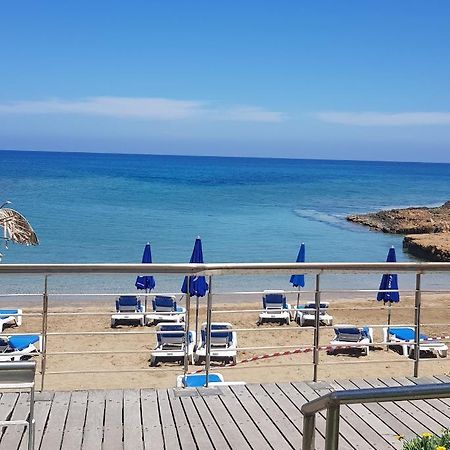 Pernera 33 Beach House Protaras Bagian luar foto
