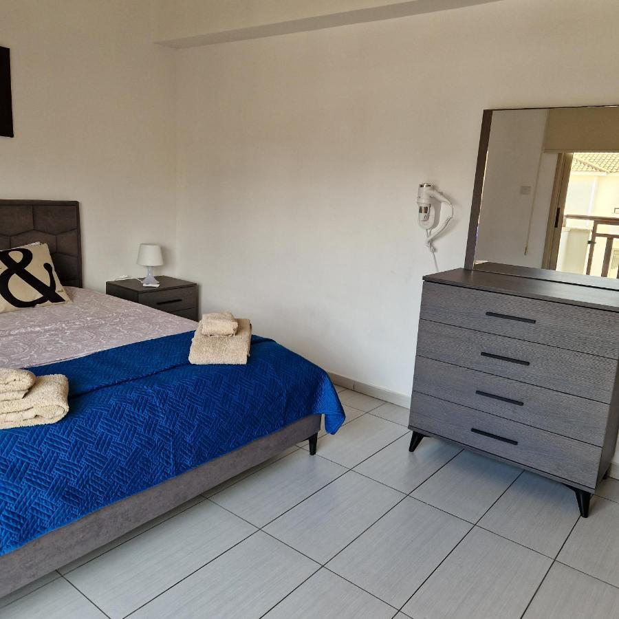 Pernera 33 Beach House Protaras Bagian luar foto
